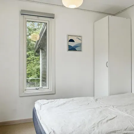 Dom wakacyjny Peace In With Sauna Near Mons Klint *